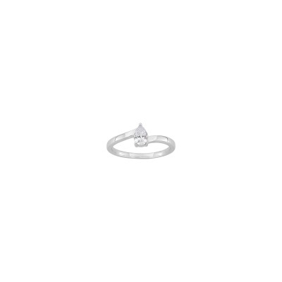 Bague en argent rhodié et oxyde de zirconium