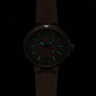 Montre Oris Aquis Date