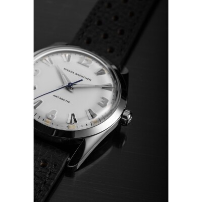 Montre Nivada Grenchen Antarctic 35mm 35005M40