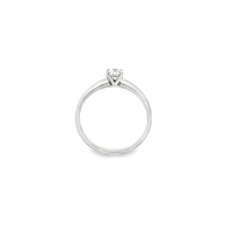 Solitaire en or blanc et diamant