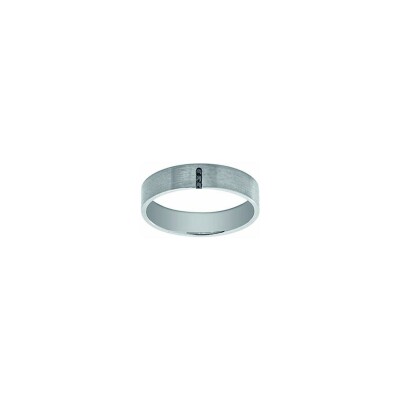 Alliance en or blanc et diamants noirs