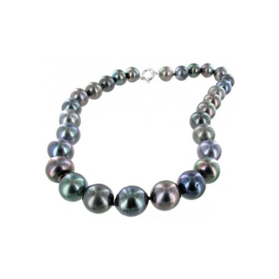 Collier en or blanc et perle de culture de Tahiti