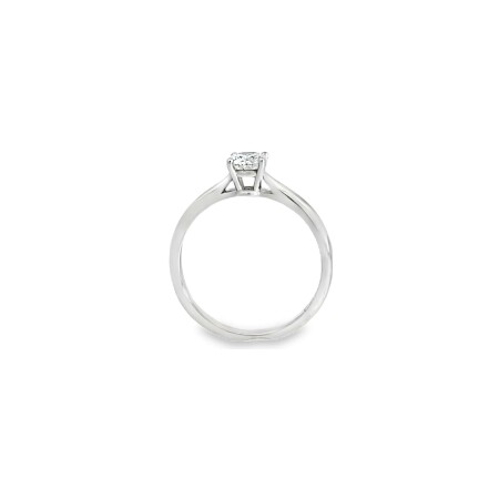 Solitaire en or blanc et diamant