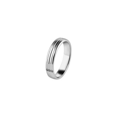 Alliance en or blanc et diamant