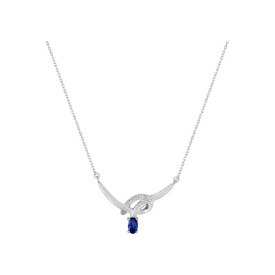 Collier en or blanc et saphir