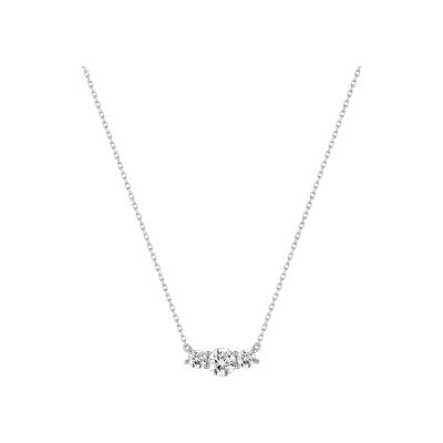 Collier en or blanc et oxyde de zirconium