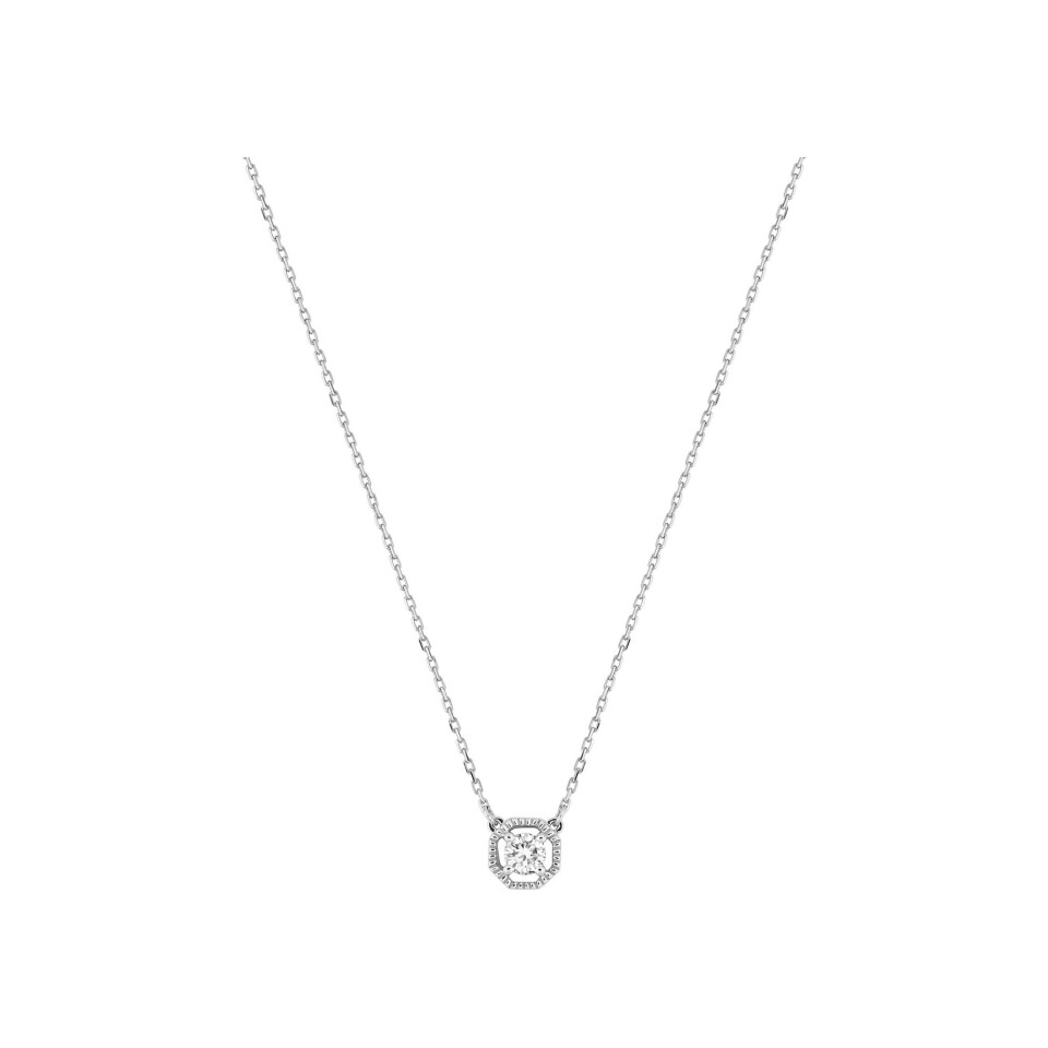 Collier en or blanc et oxydes de zirconium