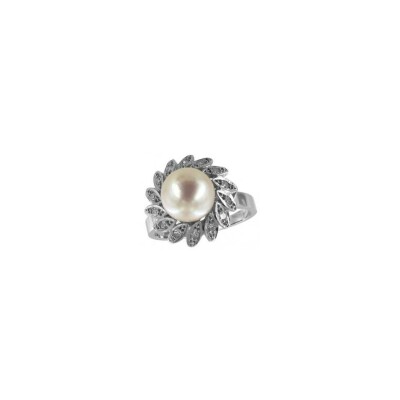 Bague en or blanc et diamant