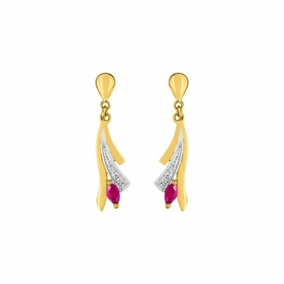 Boucles d'oreilles pendantes en or jaune, or blanc, rubis et diamants