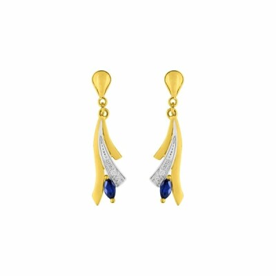 Boucles d'oreilles pendantes en or jaune, rhodium, saphirs et diamants 0.008ct