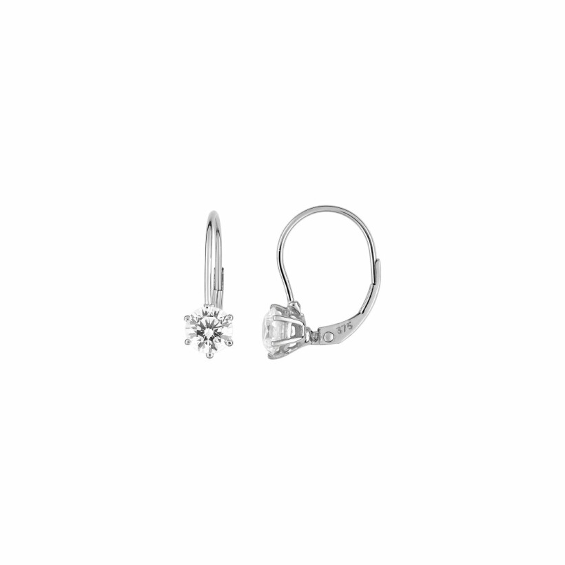 Boucles d'oreilles dormeuses en or blanc et oxydes de zirconium