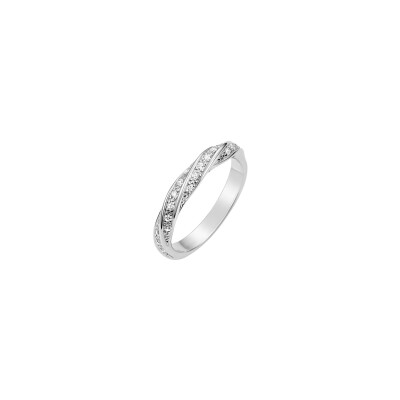 Alliance en or blanc et diamants
