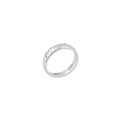 Alliance en or blanc et diamants