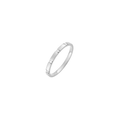 Alliance contemporaine en or blanc