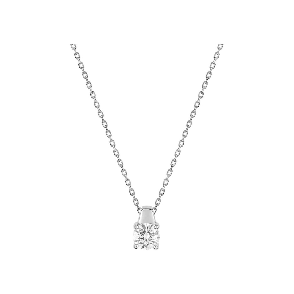 Collier en or blanc et diamant 0.30ct