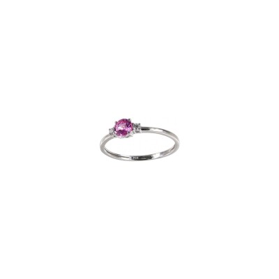 Bague en or blanc, saphir rose et diamant