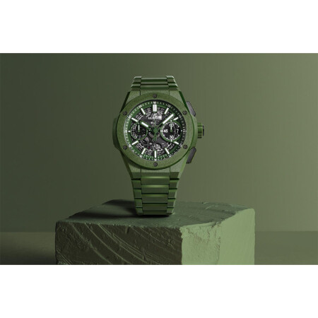 Montre Hublot Big Bang Integrated green ceramic, édition limitée 42mm