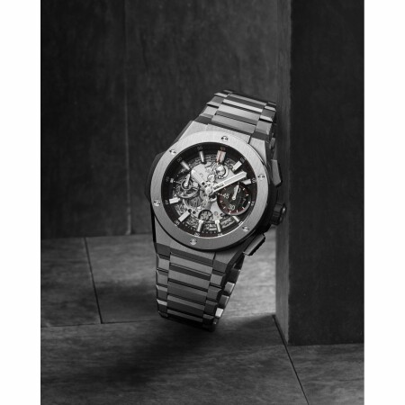 Hublot Big Bang Integrated Titanium watch