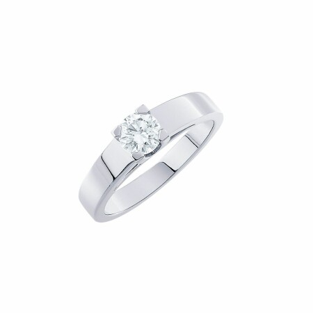 Solitaire en or blanc et diamant