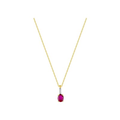 Pendentif en or jaune, rubis et diamant 0.01ct