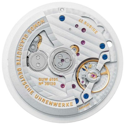 Montre NOMOS Glashütte Ahoi neomatik 38 date