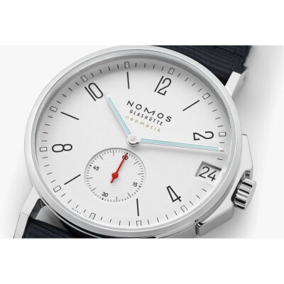 Montre NOMOS Glashütte Ahoi neomatik 38 date