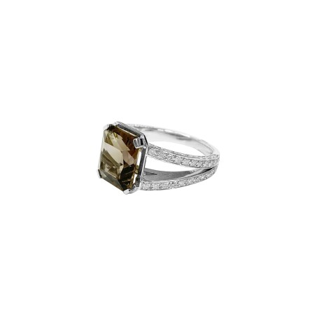 Bague Isabelle Barrier en or blanc, quartz fumé et diamants, taille 55