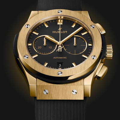 Montre Hublot Classic Fusion Chronograph Yellow Gold 42mm