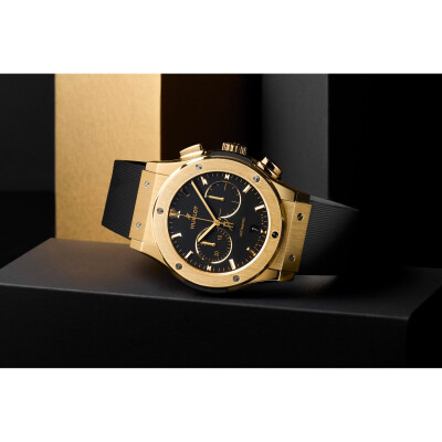 Montre Hublot Classic Fusion Chronograph Yellow Gold 42mm