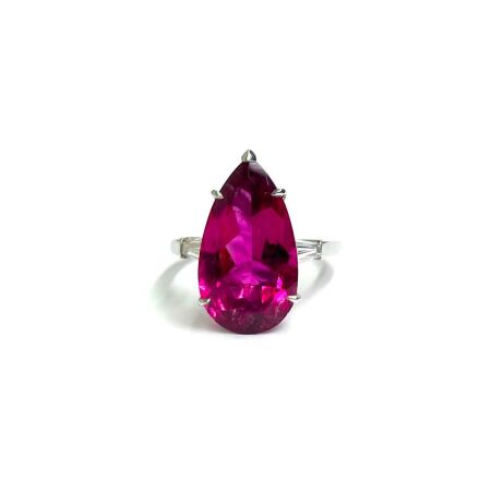 Bague Isabelle Barrier en or blanc, diamant de 0.3ct et rubellite de 6.6cts, taille 54