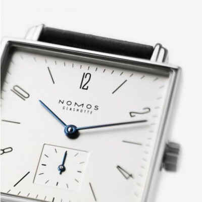 Montre Nomos Tetra 29 mm