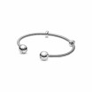 Bracelet jonc Pandora Icons ouvert façon maille serpent moments en argent et silicone, 17.5 cm