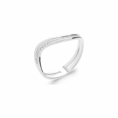 Bague en argent rhodié et oxydes de zirconium