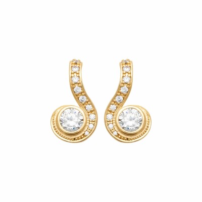 Boucles d'oreilles en plaqué or et oxydes de zirconium