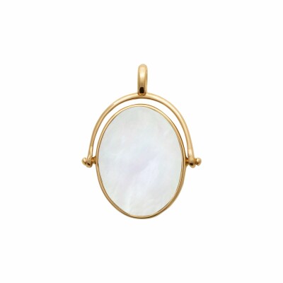 Pendentif en plaqué or et nacre