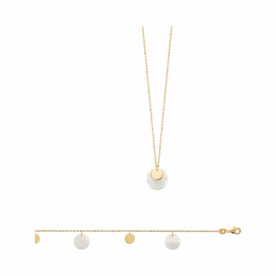 Collier en plaqué or et nacre synthétique, 45cm