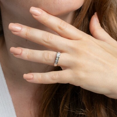 Bague or blanc & diamants