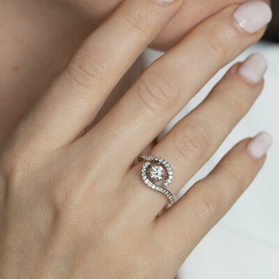 Bague Tourbillon or blanc & diamants 