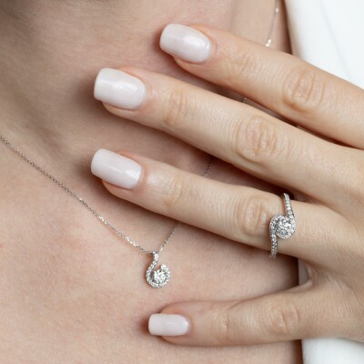 Bague Tourbillon or blanc & diamants 