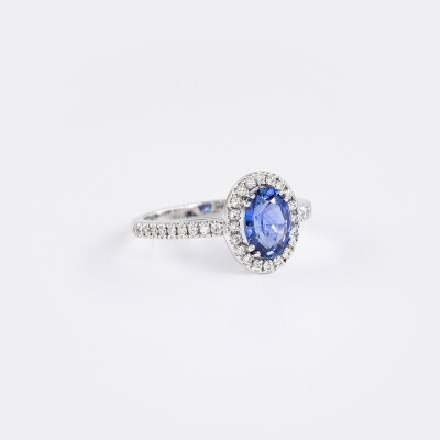 Bague Louis XV or blanc, saphir & diamants 