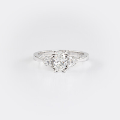 Bague or blanc & diamants 