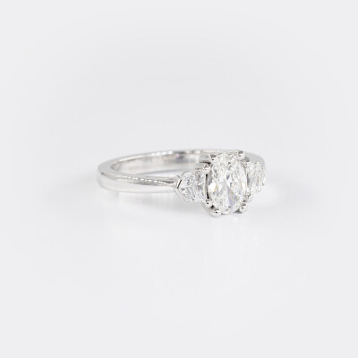 Bague or blanc & diamants 