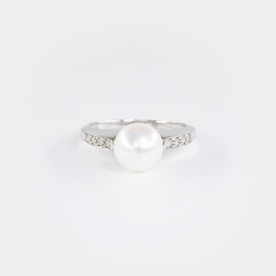Bague or blanc, diamants & perle 