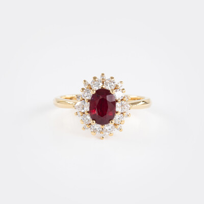 Bague Pompadour or jaune, rubis & diamants