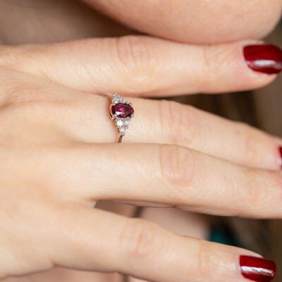 Bague Olympe or blanc, rubis & diamants 