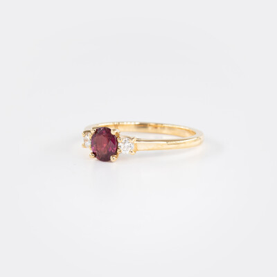 Bague Mademoiselle or jaune, rubis & diamants