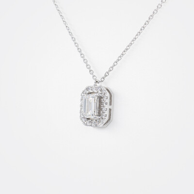 Collier Evidence or blanc & diamants