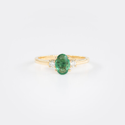 Bague Mademoiselle or jaune, émeraude & diamants