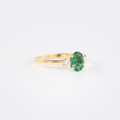 Bague Mademoiselle or jaune, émeraude & diamants