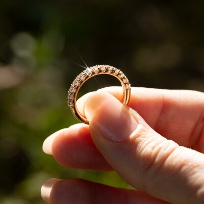 Alliance Elégante demi-tour or rose & diamants